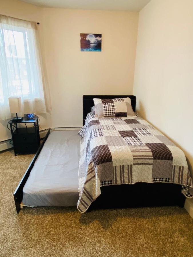 Beautiful 2 Bedroom 1 Bath Apartment With Private Garage Anchorage Exterior foto